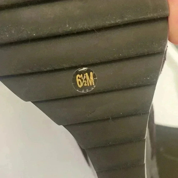 Michael Kors Norma Brown Suede Wedge Boots - Picture 8 of 10